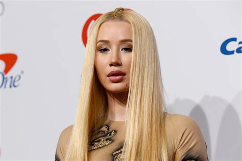 iggy nudes|Iggy Azalea Posts Nude Instagrams to Promote New EP Survive。